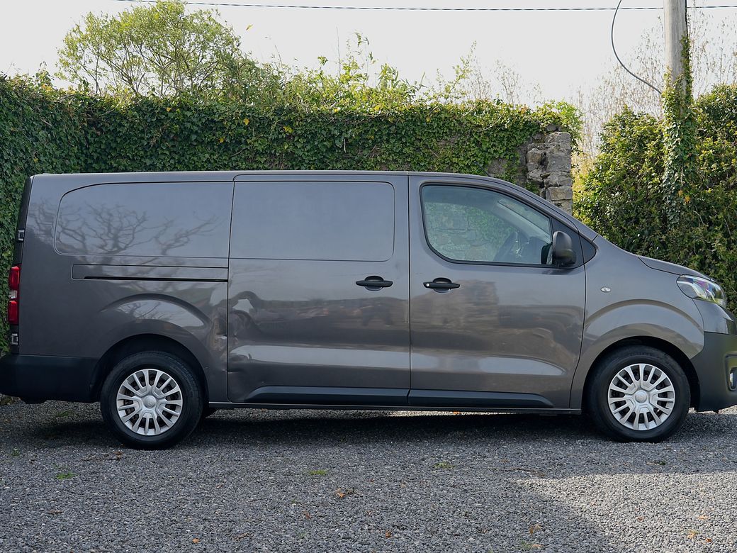 2021 Toyota Proace