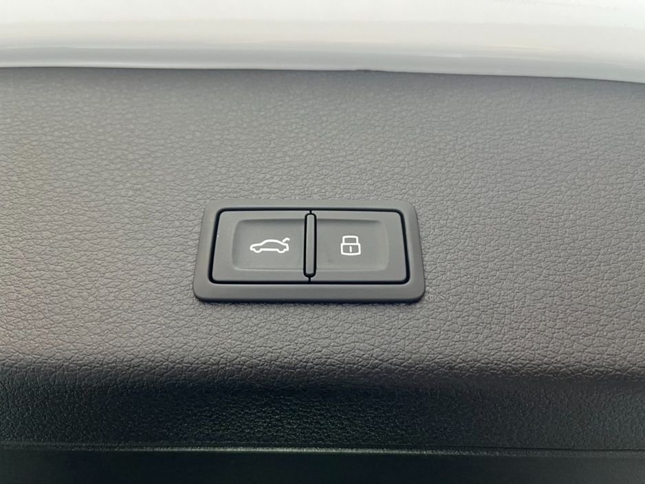 2023 Audi e-tron