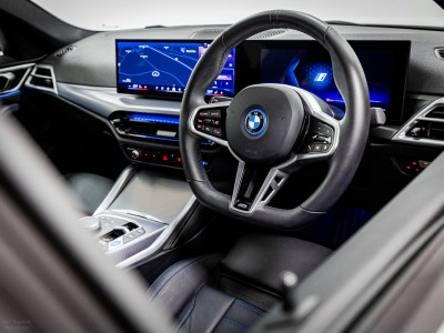 2025 BMW i4