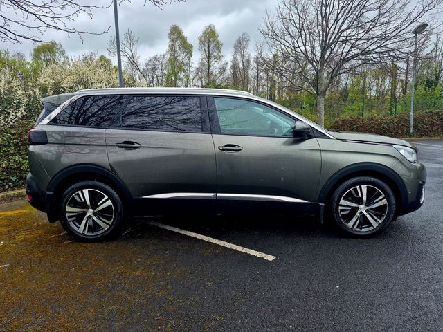 2017 Peugeot 5008