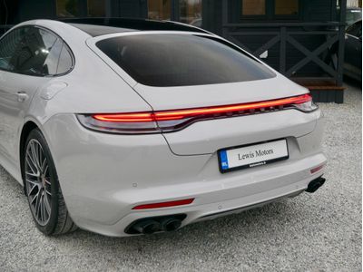 2023 Porsche Panamera