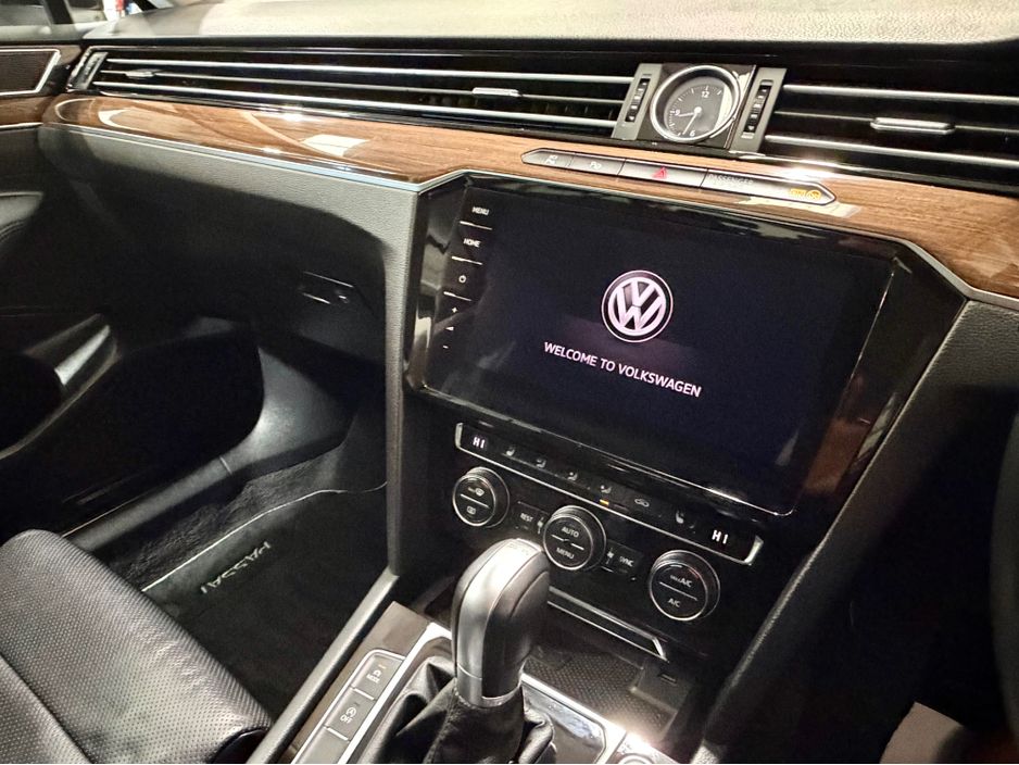 2019 Volkswagen Passat