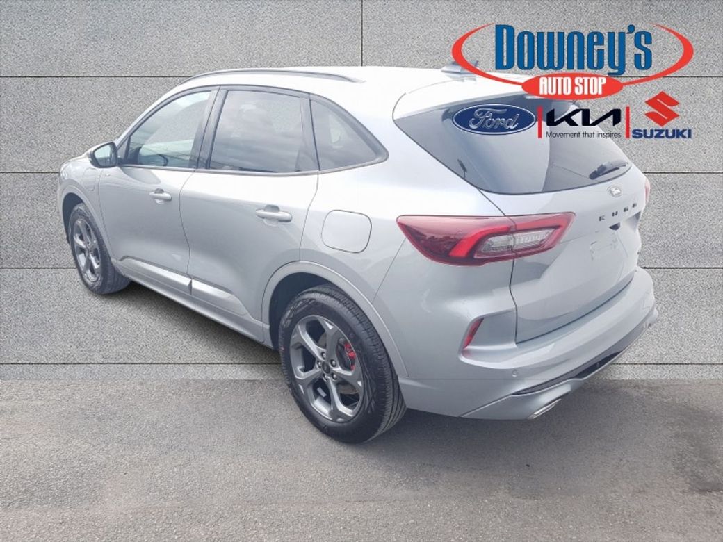 2025 Ford Kuga