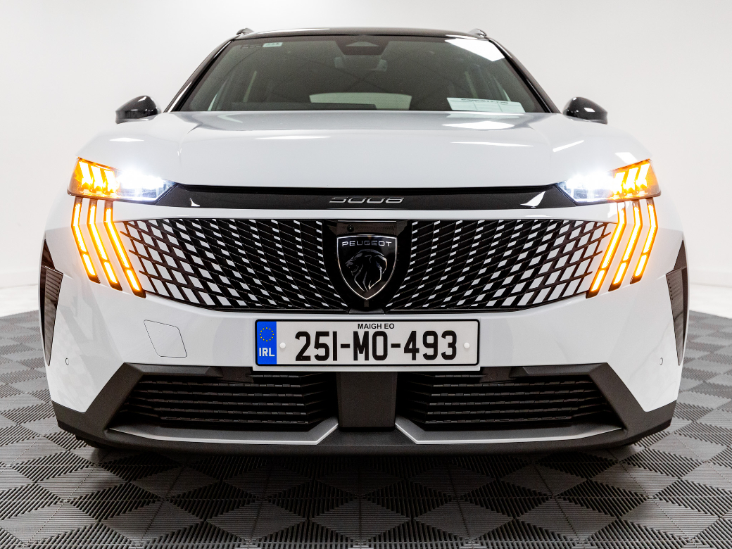 2025 Peugeot 5008