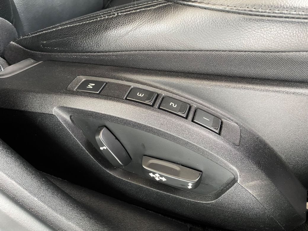 2015 Volvo V40
