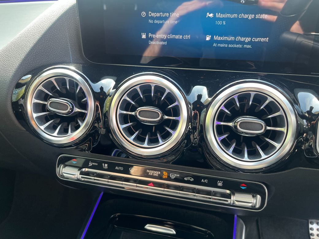 2022 Mercedes-Benz EQA