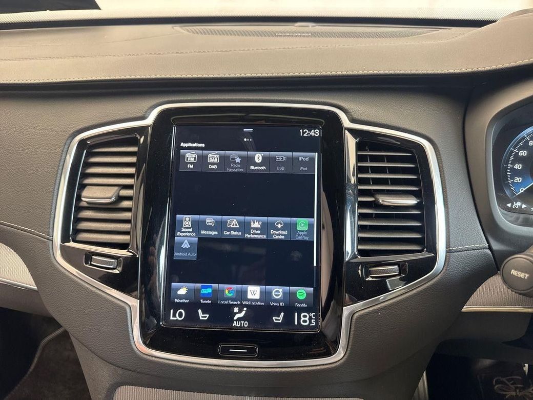 2022 Volvo XC90