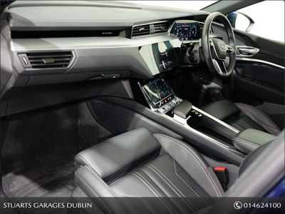 2022 Audi e-tron