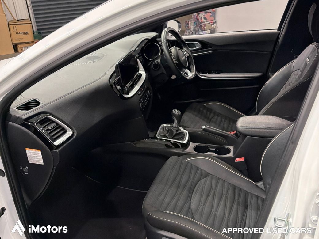 2023 Kia Ceed