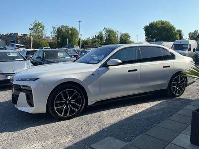 2025 BMW i7