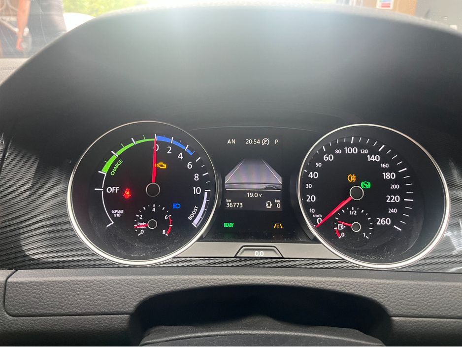 2016 Volkswagen Golf
