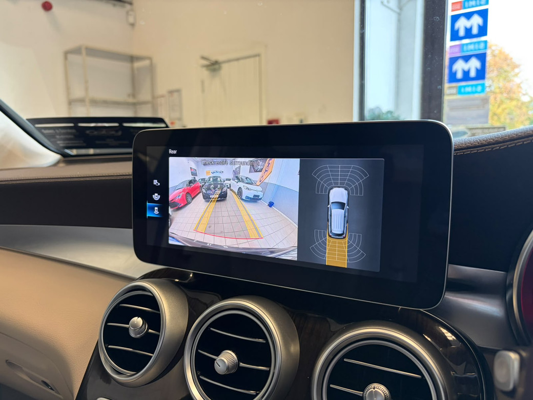 2021 Mercedes-Benz GLC Class