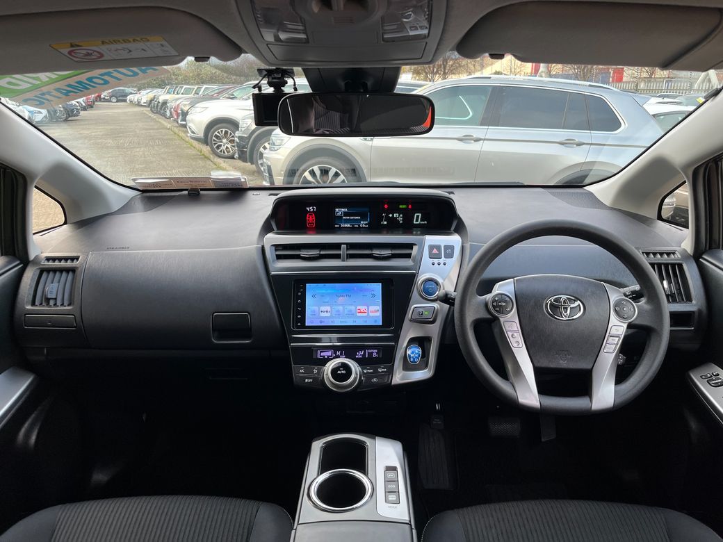 2021 Toyota Prius Alpha