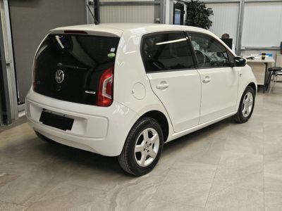 2015 Volkswagen up!