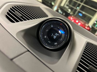 2024 Porsche Cayenne