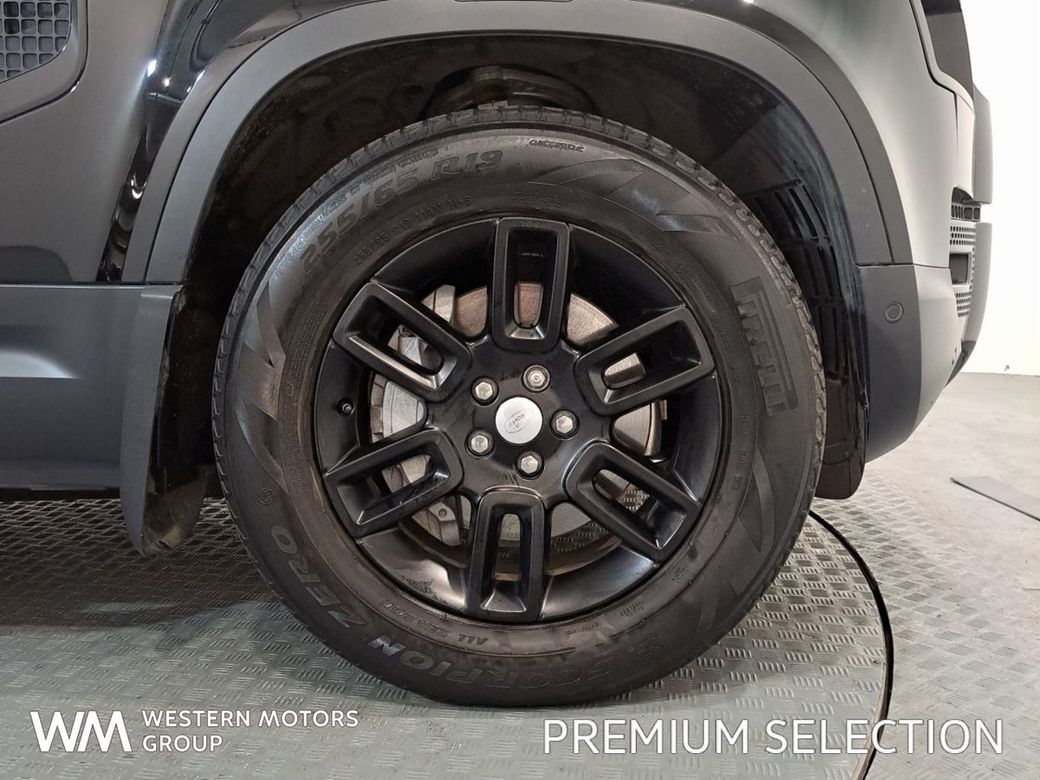 2023 Land Rover Defender