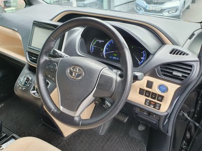 2014 Toyota Noah