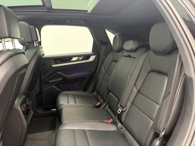 2025 Porsche Cayenne