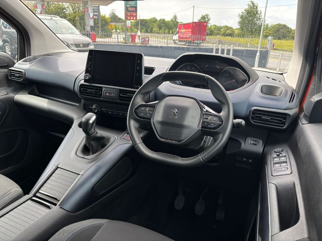 2022 Peugeot Rifter