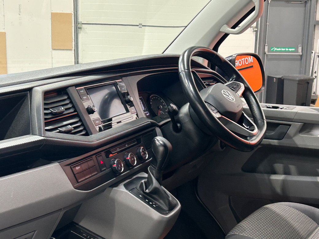 2023 Volkswagen Transporter