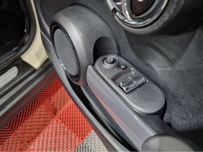 2014 Mini Hatch