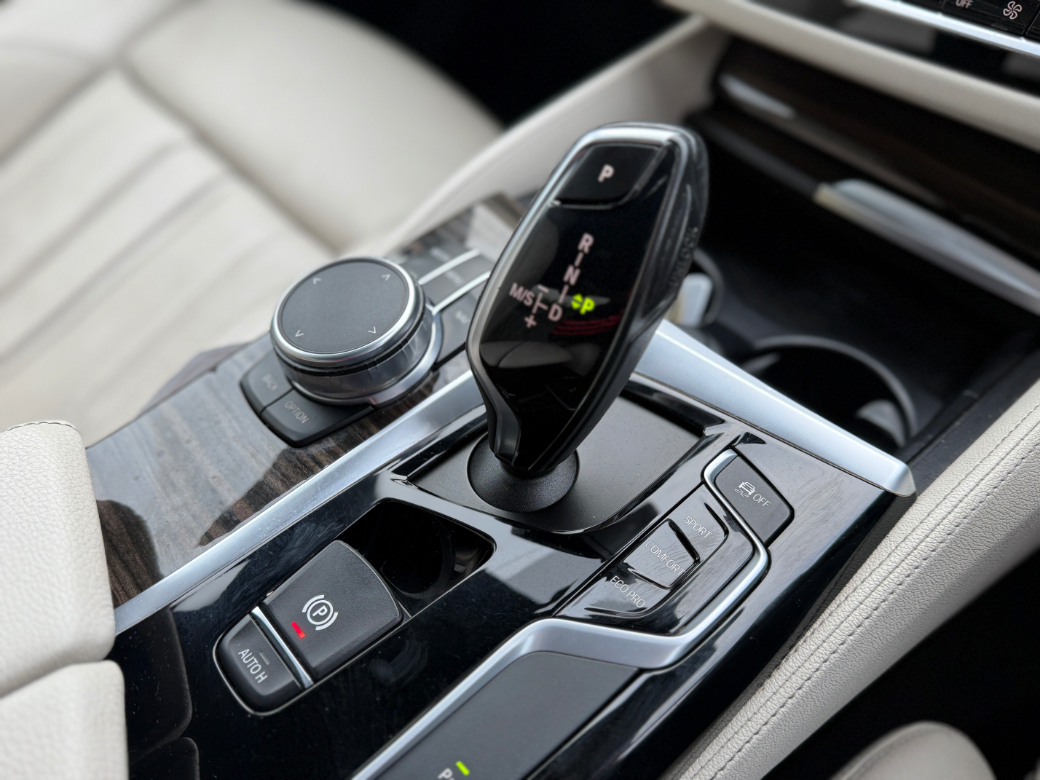 2017 BMW 5 Series