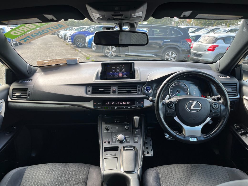 2017 Lexus CT 200h