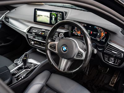 2022 BMW 5 Series
