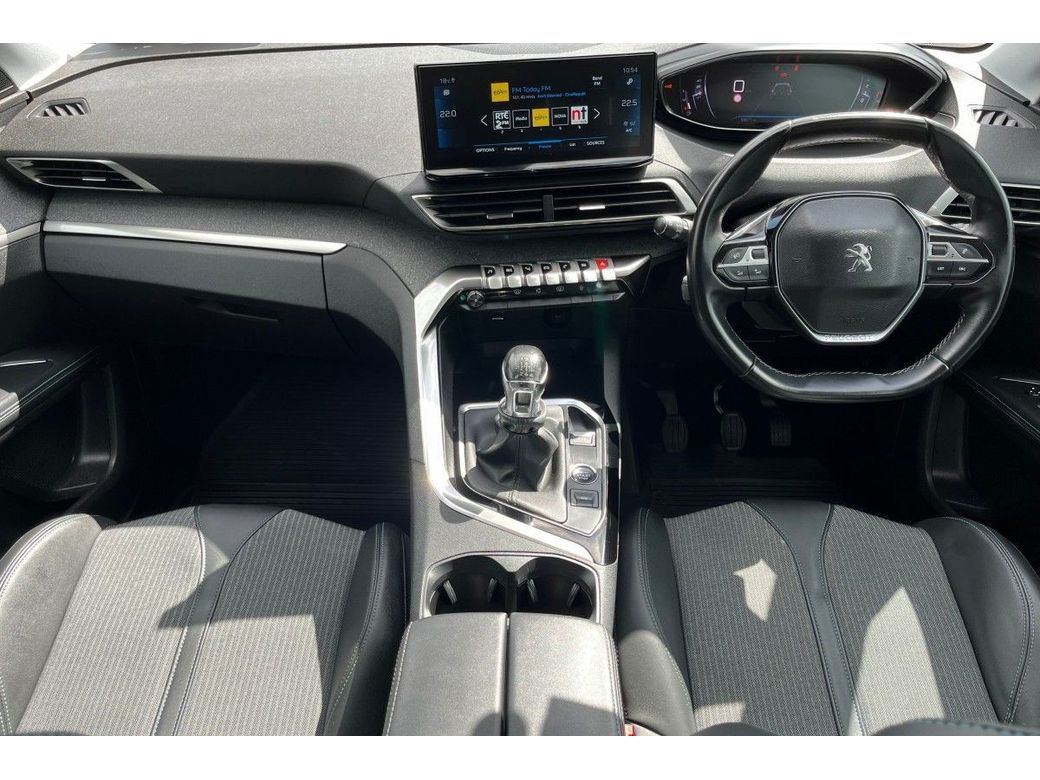 2022 Peugeot 5008
