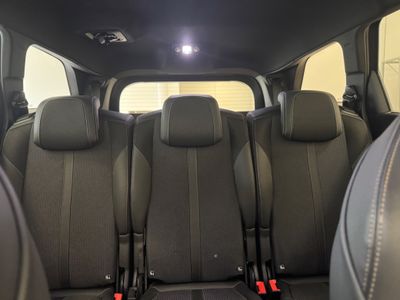 2024 Peugeot 5008