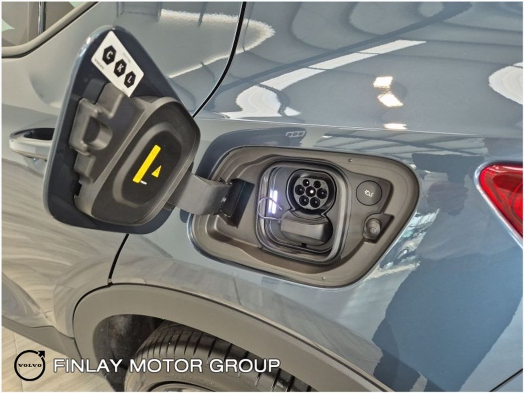 2026 Volvo Ex40