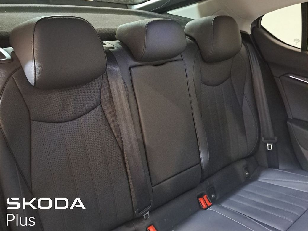 2024 Skoda Superb