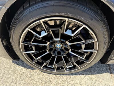 2025 BMW M5