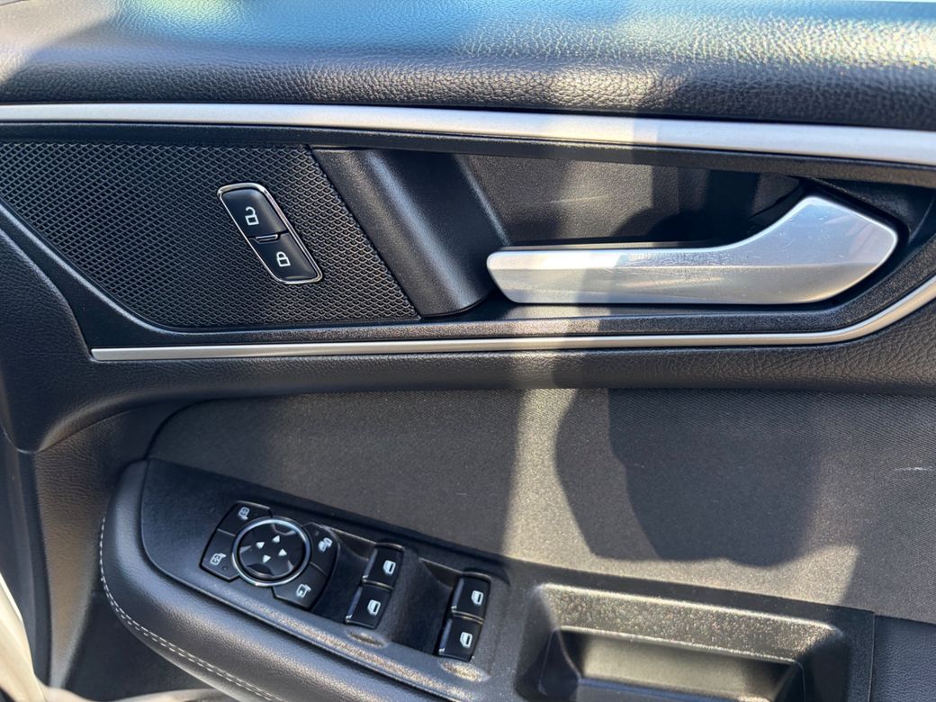 2016 Ford S-Max