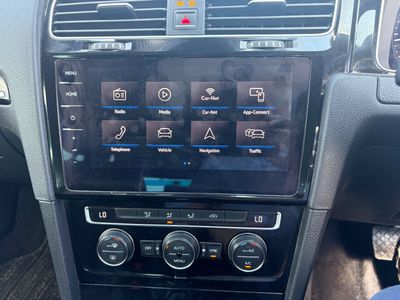 2017 Volkswagen Golf