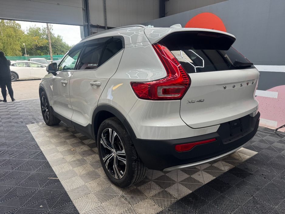 2022 Volvo XC40
