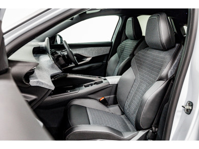 2025 Peugeot 3008