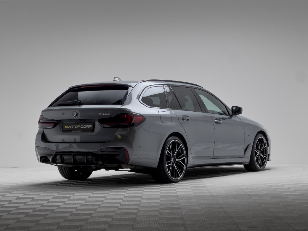 2022 BMW 5 Series