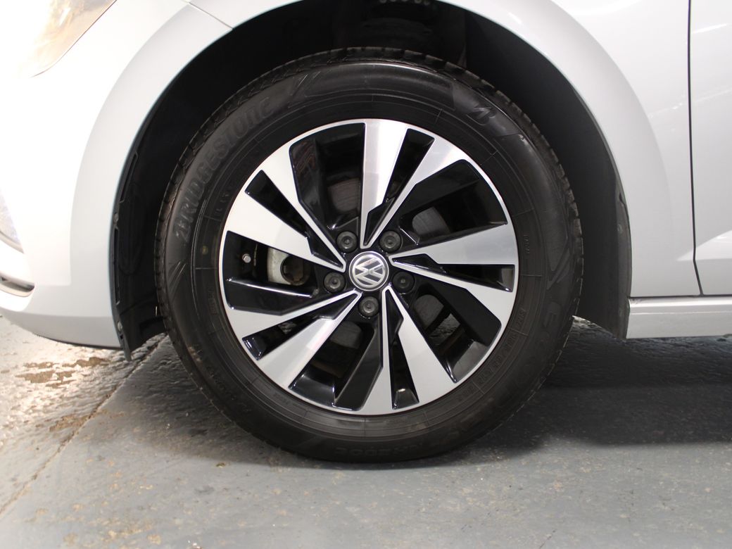 2018 Volkswagen Polo