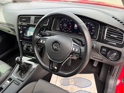 2017 Volkswagen Golf