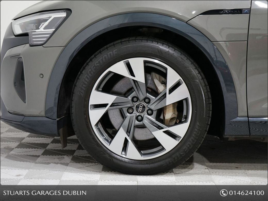 2023 Audi Q8 e-tron