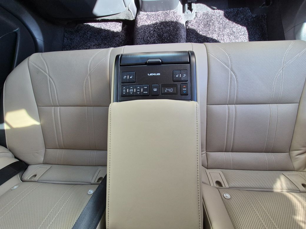2021 Lexus ES 300h