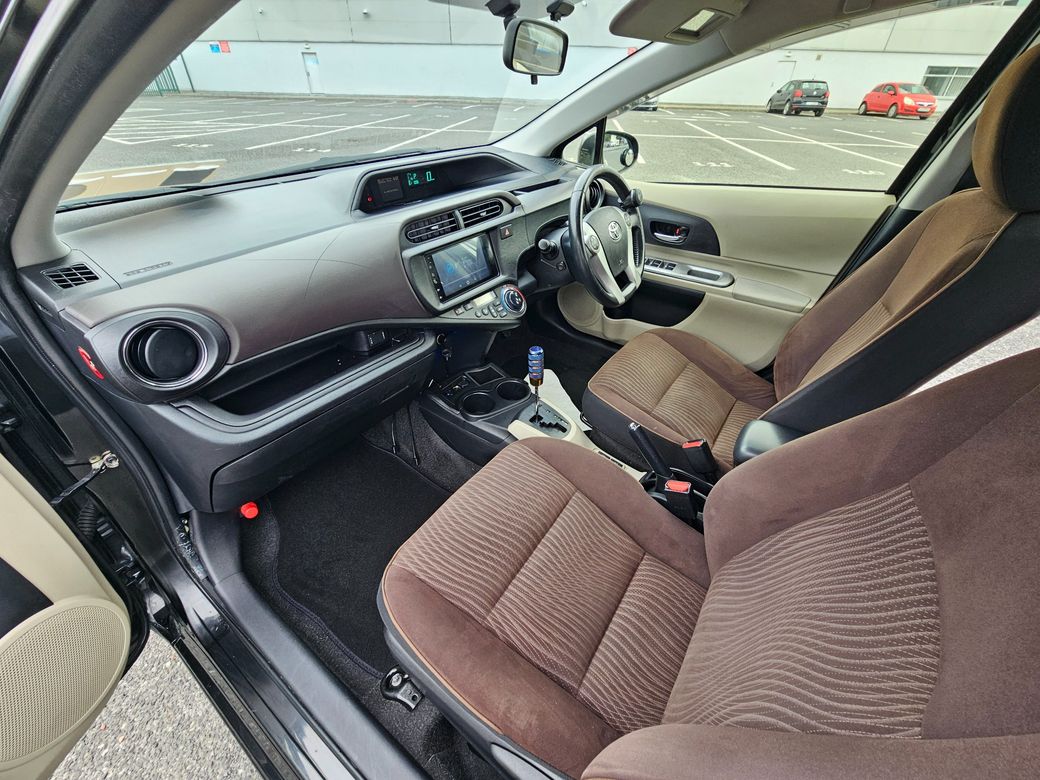 2012 Toyota Aqua