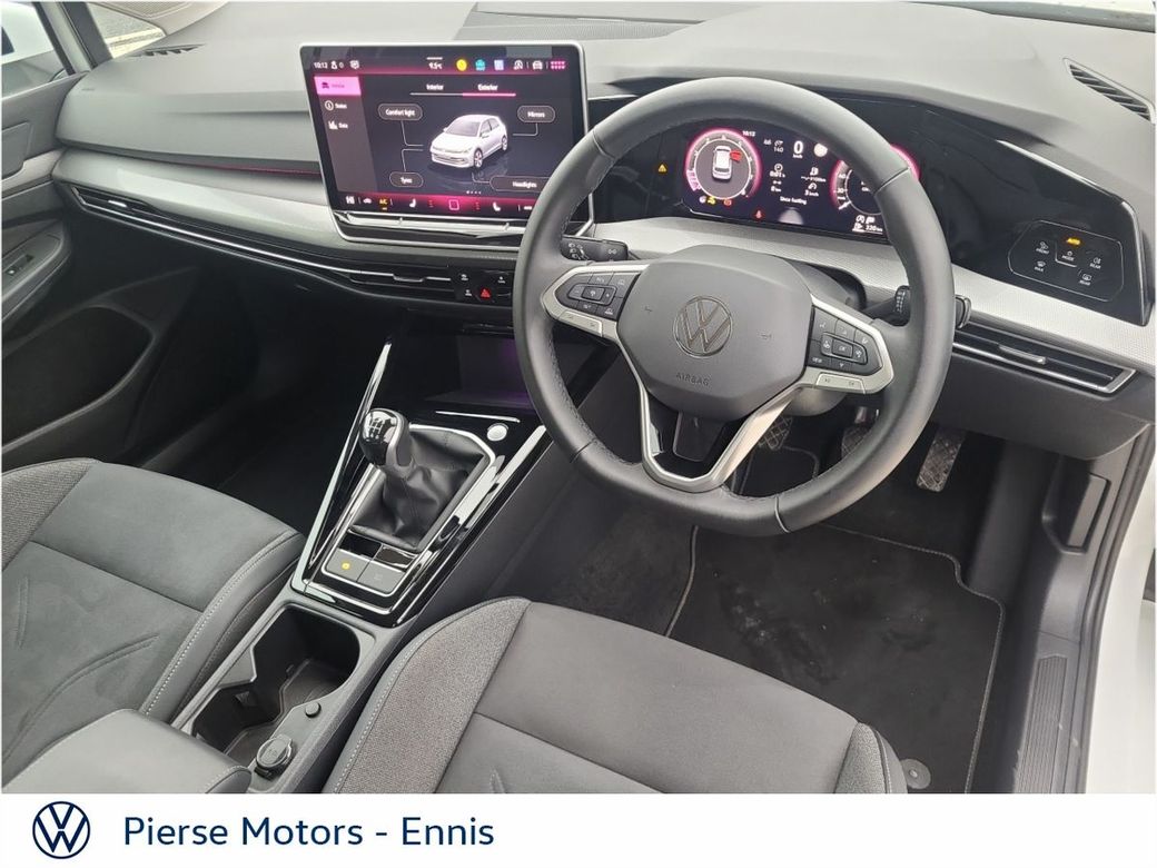 2025 Volkswagen Golf