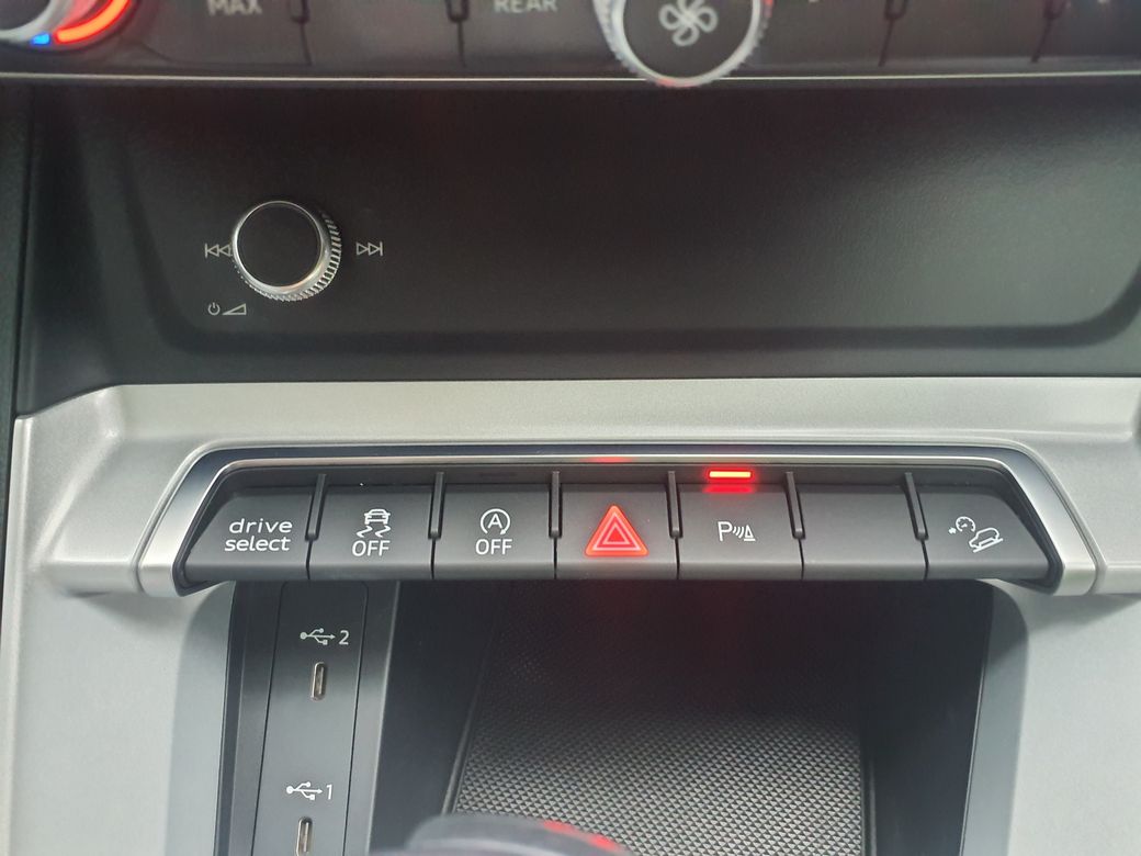 2023 Audi Q3