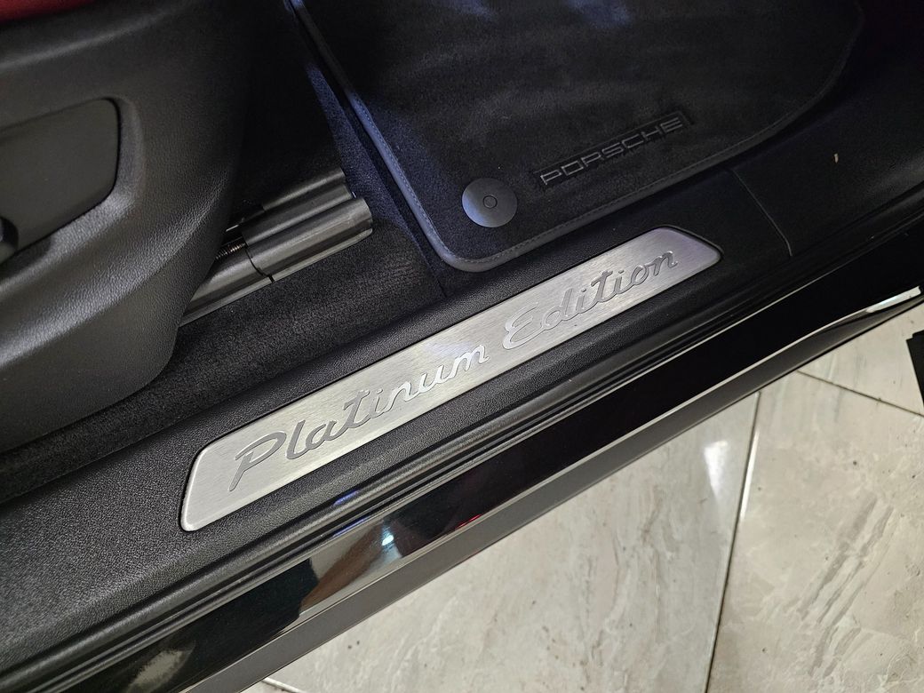 2023 Porsche Cayenne