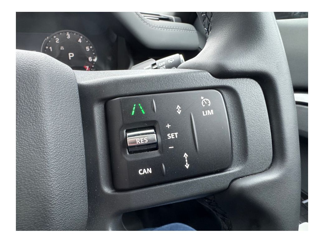 2025 Land Rover Defender