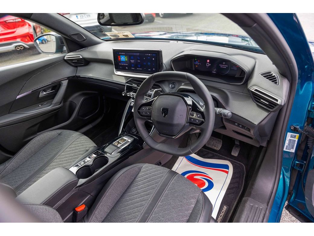 2025 Peugeot 2008