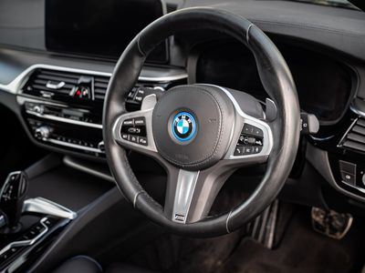 2022 BMW 5 Series