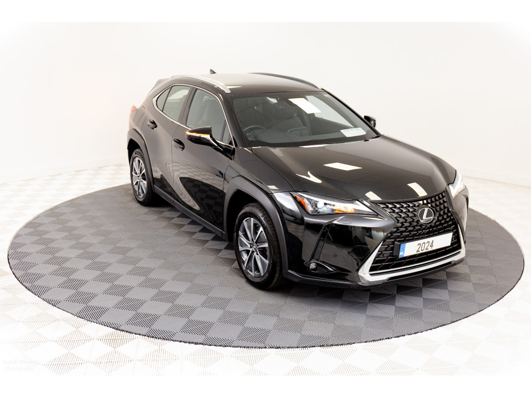 2024 Lexus UX 300e